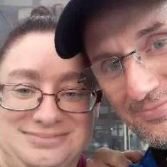 Sexycouple15 photo on Jungo Live