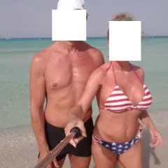 Swinger69 photo on Jungo Live