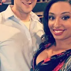 Nelle photo on Jungo Live