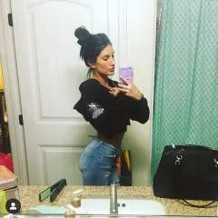 Sarah.... photo on Jungo Live