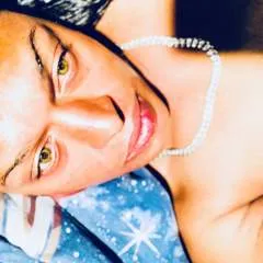 Qvmestar photo on Jungo Live