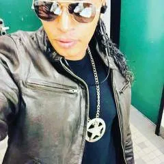 Qvmestar photo on Jungo Live