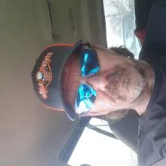 Mingle69 photo on Jungo Live