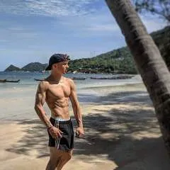 Harryh_14 photo on Jungo Live