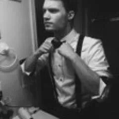 Holmes photo on Jungo Live