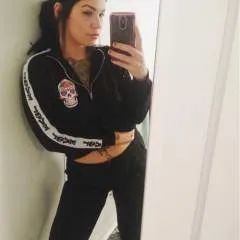 Lauren photo on Jungo Live