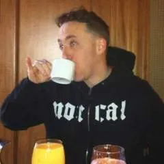 Damon photo on Jungo Live