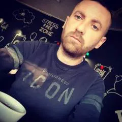 Iggy87 photo on Jungo Live