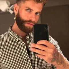 Mike.... photo on Jungo Live