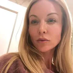 Sarah05 photo on Jungo Live