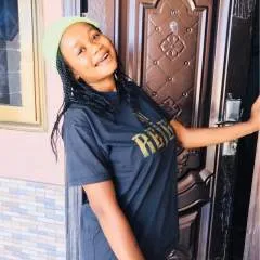 Ama Dover photo on Jungo Live