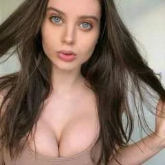 Becca Scott photo on Jungo Live