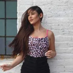 Angela photo on Jungo Live