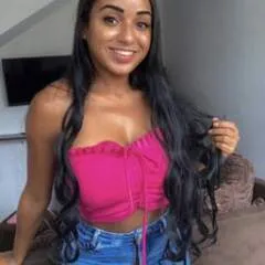 Layla.... photo on Jungo Live