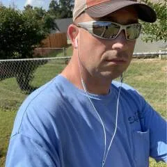 B-dog photo on Jungo Live