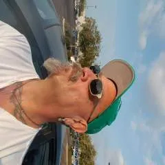 Nickrazor photo on Jungo Live