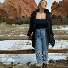 Sarah photo on Jungo Live