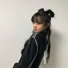 Yuqi photo on Jungo Live