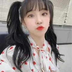 Yuqi photo on Jungo Live