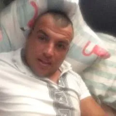 Spanish Hottie photo on Jungo Live