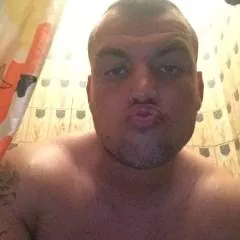 Spanish Hottie photo on Jungo Live