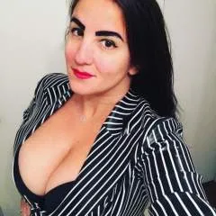 Goddesssarah90 photo on Jungo Live