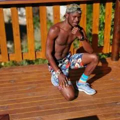 Fayshotlover photo on Jungo Live