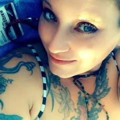 Carolyn photo on Jungo Live