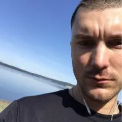 Luigi photo on Jungo Live