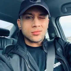 Daniel photo on Jungo Live