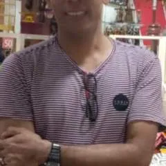 Putu photo on Jungo Live