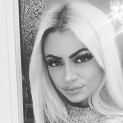 Chloe photo on Jungo Live