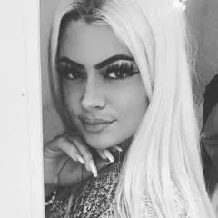 Chloe photo on Jungo Live