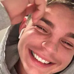 Douglas photo on Jungo Live