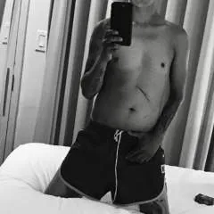 Charliefuxxx photo on Jungo Live