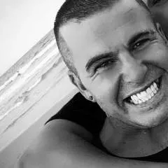 Pistol4hire photo on Jungo Live