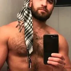 Raaj photo on Jungo Live