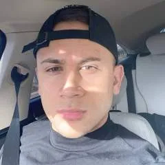 Daniel photo on Jungo Live