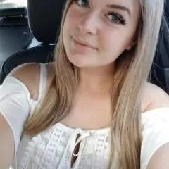 Sonia 23 photo on Jungo Live