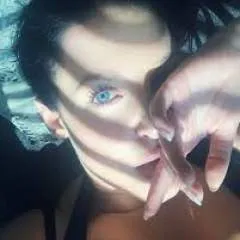 Hilaryamos photo on Jungo Live