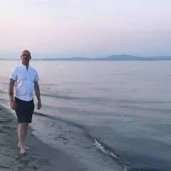 Delbert photo on Jungo Live