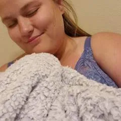 Linda Rose photo on Jungo Live