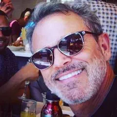 Stayhappy photo on Jungo Live