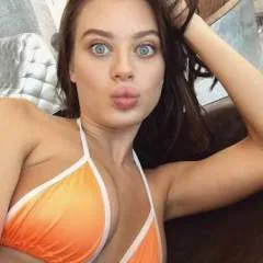 Stella photo on Jungo Live