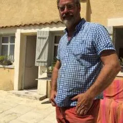 Hungrrry Bfg photo on Jungo Live