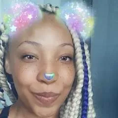 Tay photo on Jungo Live