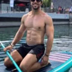 Rich Man photo on Jungo Live