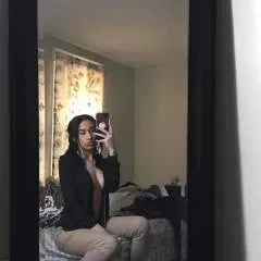 Laylabean photo on Jungo Live