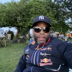 Eddie photo on Jungo Live