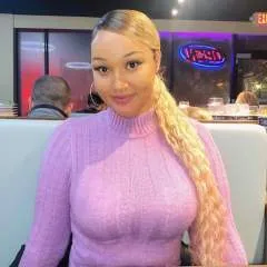 Stellagodtime photo on Jungo Live